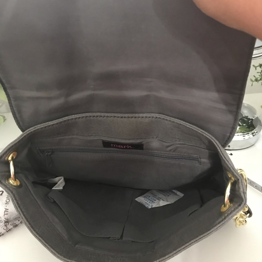 Avon Marks Brand Gray Purse. - image 6